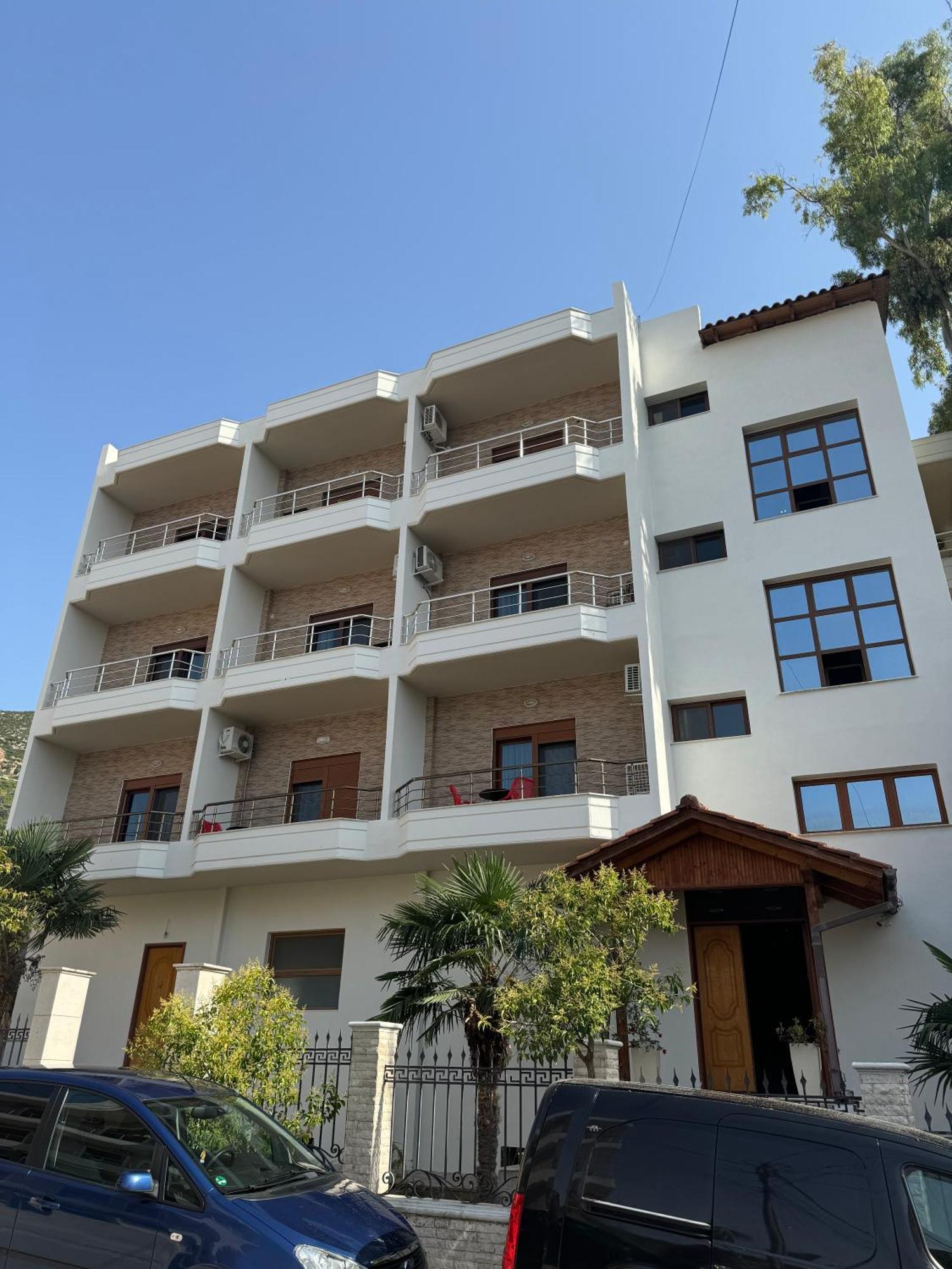 Hotel Erjuma